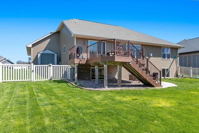 635 Pebblestone Circle, House other with 4 bedrooms, 4 bathrooms and null parking in HOBART WI | Image 44