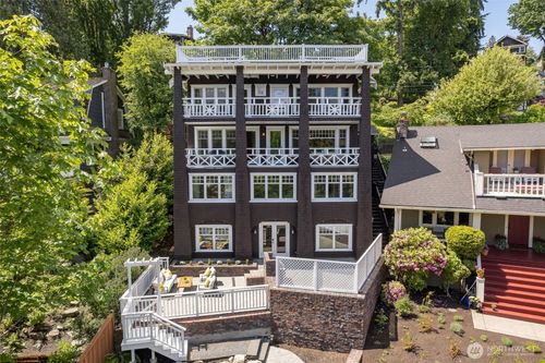 1542 Grand Avenue, Seattle, WA, 98122 | Card Image