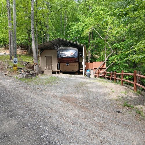 68 7th St, Ellijay, GA, 30540-6831 | Card Image
