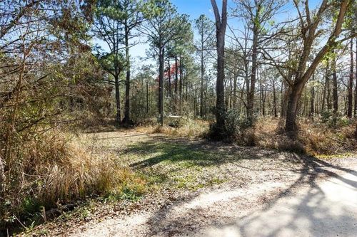 16045 Williams Rd, Coden, AL, 36523-3813 | Card Image