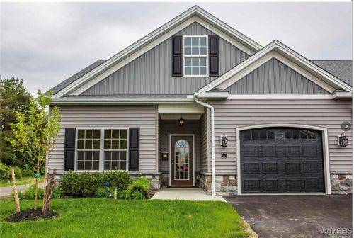 5283 Chestnut Ridge Rd, Orchard Park, NY, 14127-3382 | Card Image