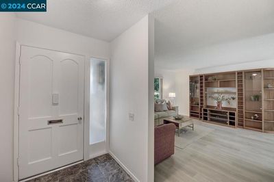 3 - Golden Rain Rd, Condo with 2 bedrooms, 1 bathrooms and 1 parking in Walnut Creek CA | Image 3