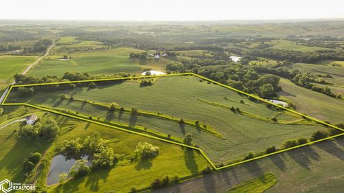 1565 330th St, Orient, IA, 50858-8030 | Card Image