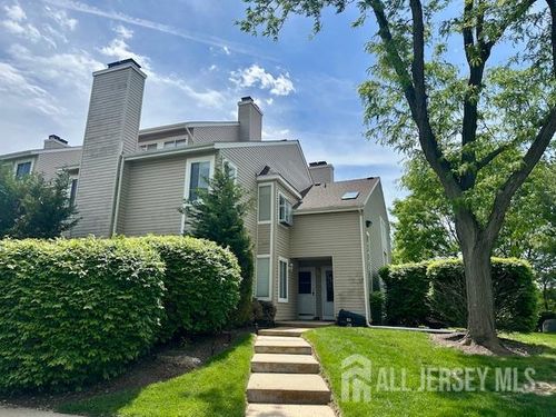 3 Farnham Sq, Parlin, NJ, 08859-2310 | Card Image