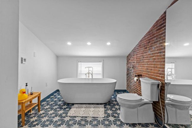 297 Railroad St, House other with 5 bedrooms, 3 bathrooms and null parking in Johnson VT | Image 33