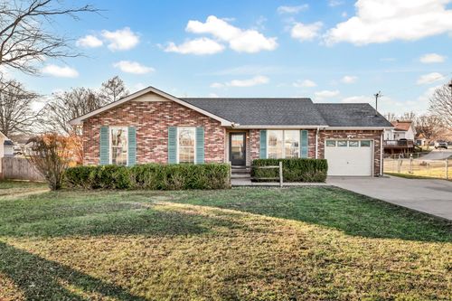 3708 Trenton Rd, Clarksville, TN, 37040-5609 | Card Image