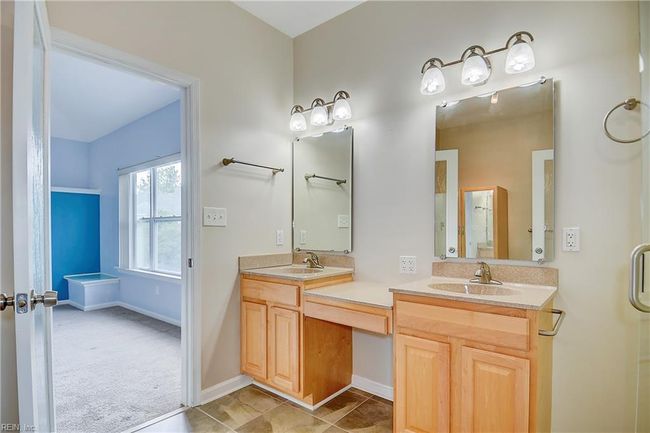2nd Floor Primary Bathroom | Image 31