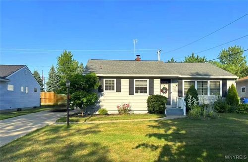 79 Rosemont Dr, Amherst, NY, 14226-1638 | Card Image