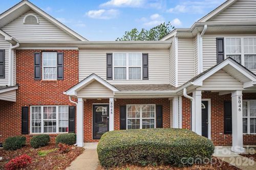 8048 Stoneham Ct, Matthews, NC, 28105-6434 | Card Image