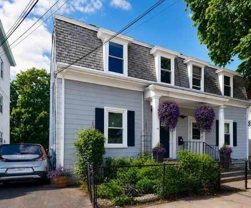 63 Albion St, Medford, MA, 02155-6440 | Card Image