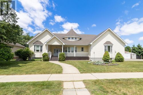 1436 Flanders Rd, Brockville, ON, K6V0A2 | Card Image