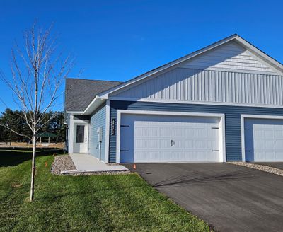 39872 Fallbrook Avenue, Townhouse with 2 bedrooms, 1 bathrooms and null parking in North Branch MN | Image 1