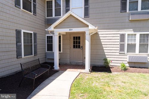 2-804 Travers St, CAMBRIDGE, MD, 21613-1652 | Card Image