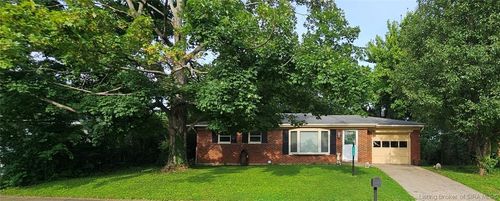 2228 Birch Dr, Clarksville, IN, 47129-1214 | Card Image