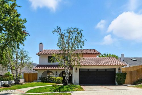 30670 Passageway Pl, Agoura Hills, CA, 91301-1943 | Card Image