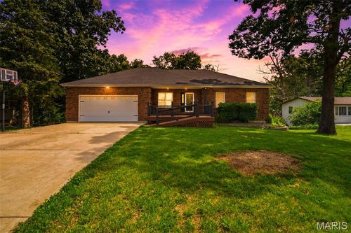 10557 Fairway Dr, Foristell, MO, 63348-2579 | Card Image
