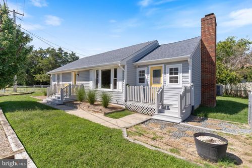 2824 Bay Blvd, HUNTINGTOWN, MD, 20639-9342 | Card Image