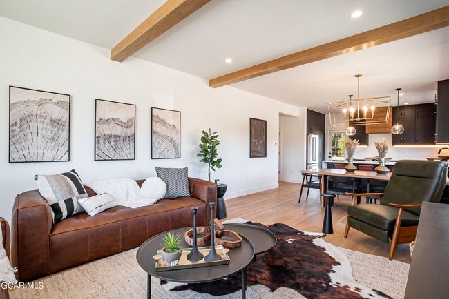 **Staged Photos of Bldg 1 (1058) | Image 6