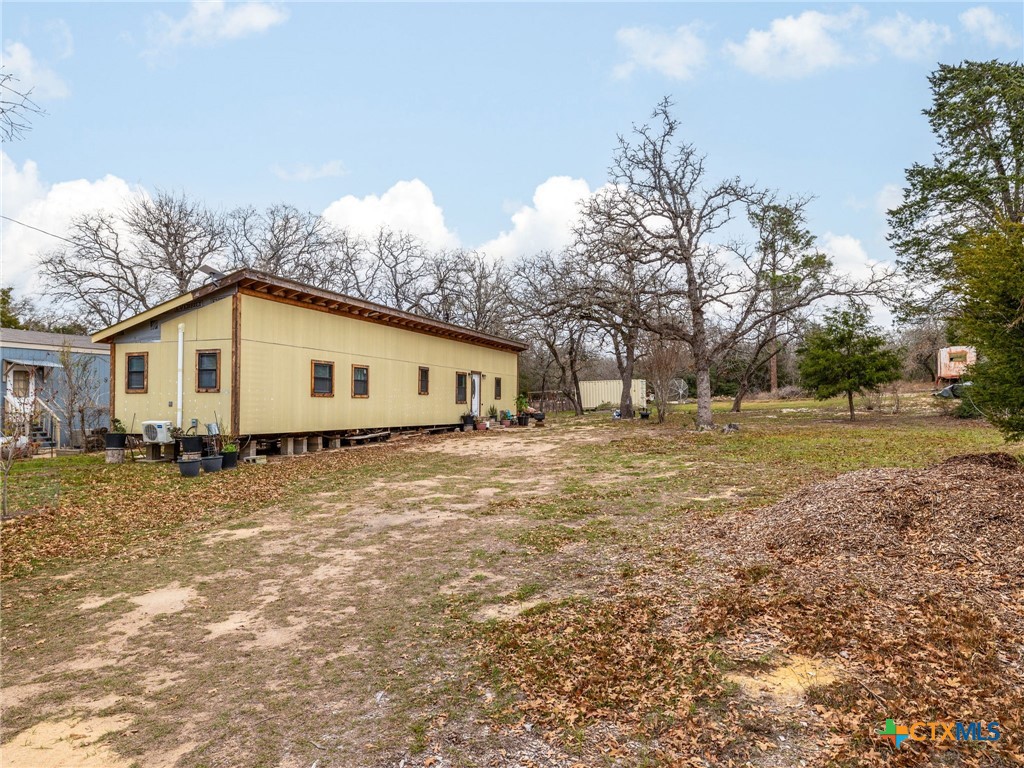 Residential in Thrall 4
