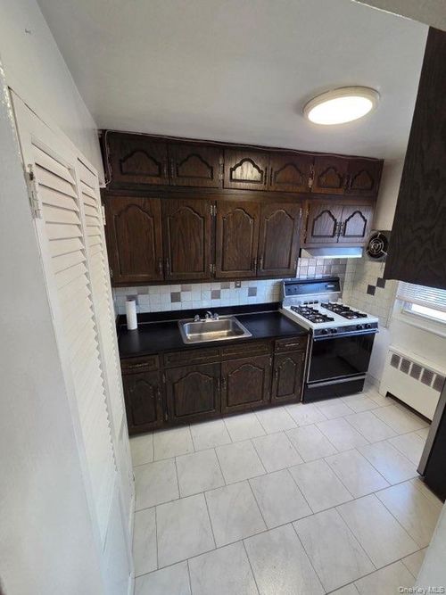 2r-155 84th St, Howard Beach, NY, 11414-2334 | Card Image