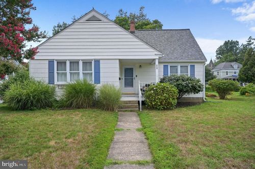 212 N American Ave, DOVER, DE, 19901-3806 | Card Image
