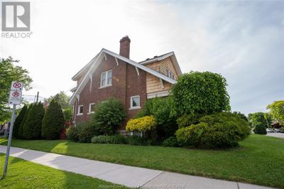 1395 Dougall Ave, House other with 4 bedrooms, 3 bathrooms and null parking in Windsor ON | Image 3