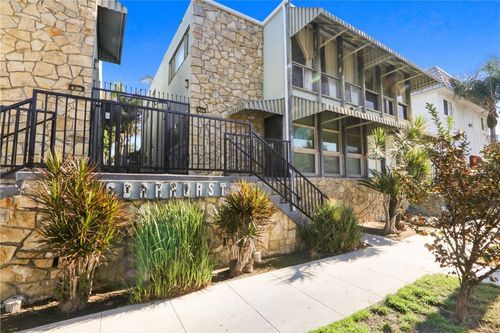 15-436 Cedar, Long Beach, CA, 90802 | Card Image