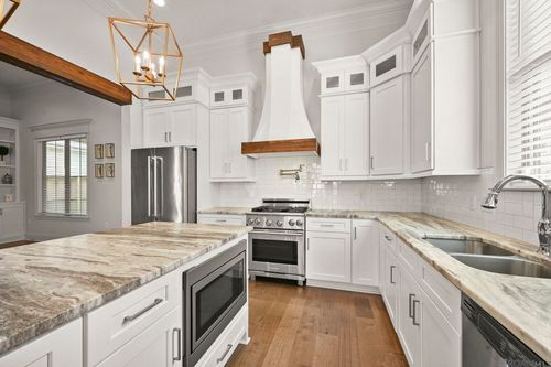 4775 Claremont Ave, Gonzales, LA, 70737-8600 | Card Image