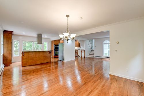 10 Toye St, Randolph, NJ, 07869-1025 | Card Image