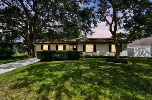 219 W 108th Ave, Tampa, FL, 33612-6719 | Card Image