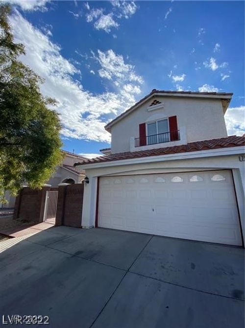 7527 Jacaranda Leaf St, Las Vegas, NV, 89139-5636 | Card Image