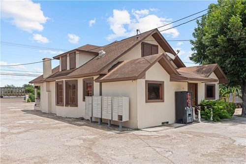 61-2525 W Us Highway Business 83, McAllen, TX, 78501 | Card Image