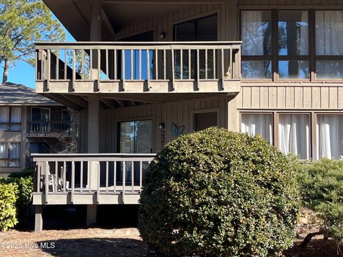 222 Foxkroft Dr, Jackson Springs, NC, 27281-9735 | Card Image