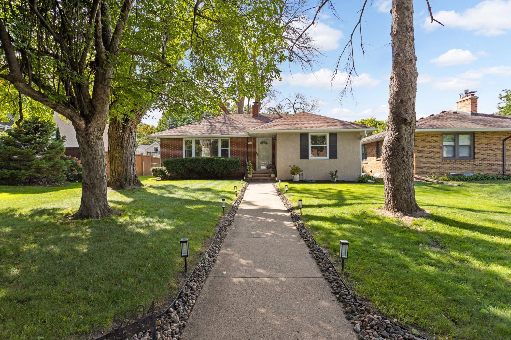 Portland Ave, Minneapolis, MN 55417