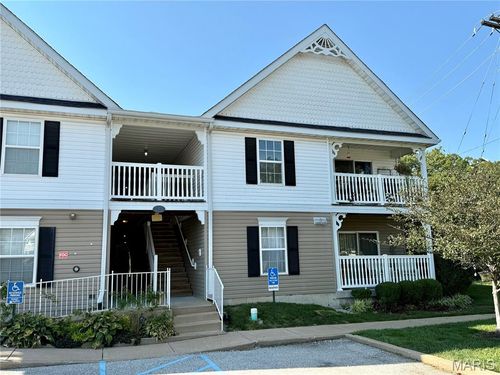 4d-172 Brandy Mill Cir, High Ridge, MO, 63049-2573 | Card Image