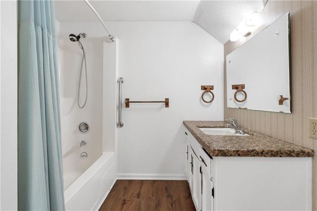 1150 Ne Colbern Rd, House other with 4 bedrooms, 5 bathrooms and null parking in Lee's Summit MO | Image 28