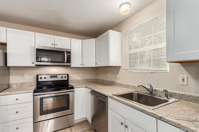 314 - 5321 W 76th Avenue, Condo with 2 bedrooms, 1 bathrooms and 2 parking in Arvada CO | Image 3