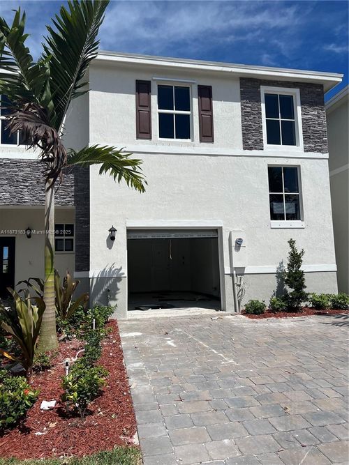 1769 Se 7th Ter, Homestead, FL, 33034-5676 | Card Image