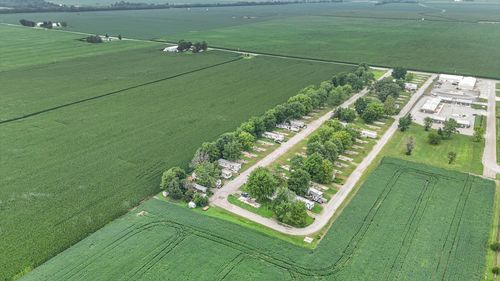 4808 Paradise Rd, Mattoon, IL, 61938-5970 | Card Image