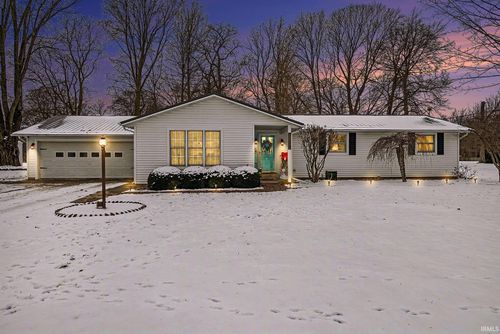 19508 County Road 146, New Paris, IN, 46553-9256 | Card Image