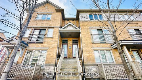 4-3070 Thomas St, Mississauga, ON, L5M0T2 | Card Image