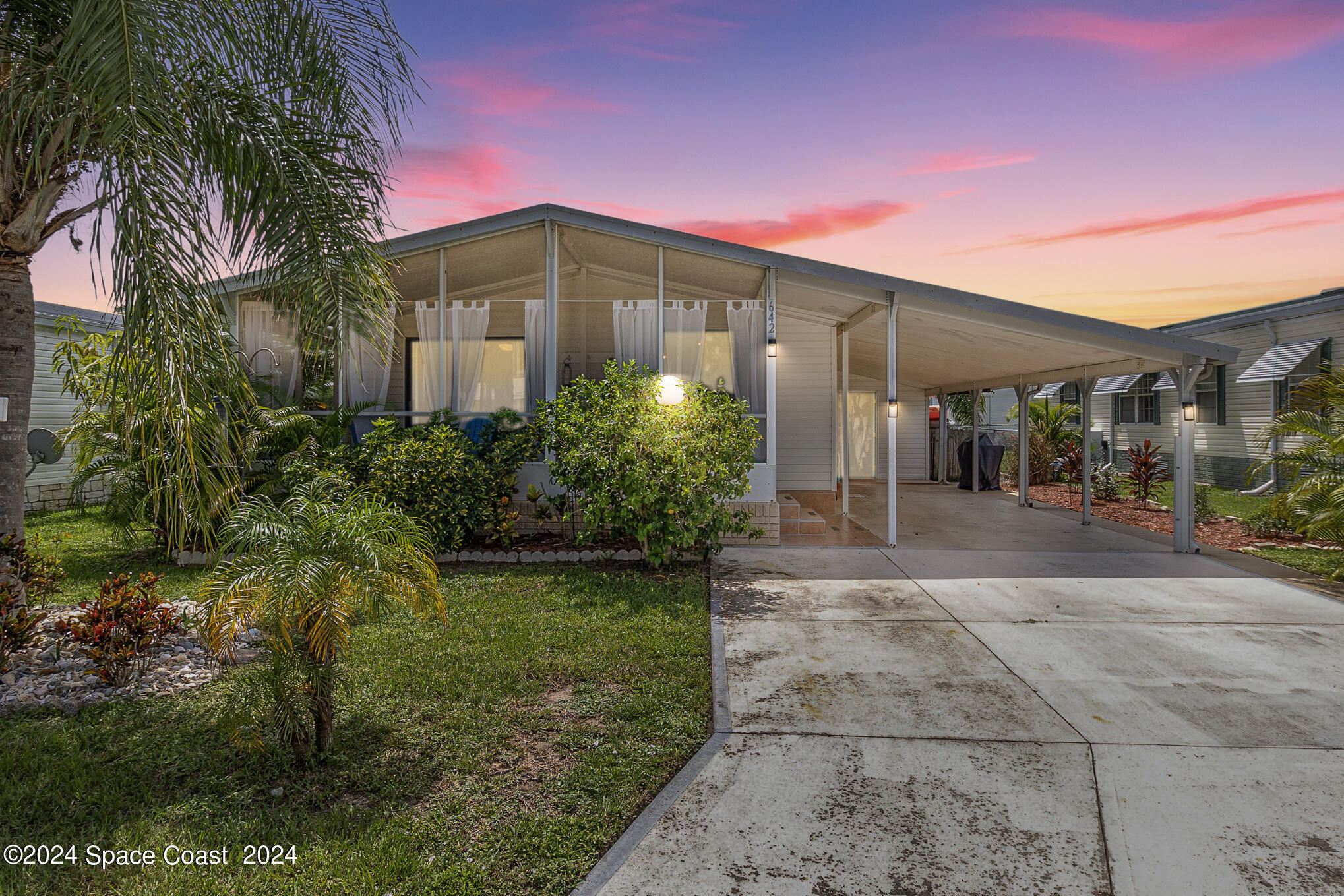 Papaya Cir, Sebastian, FL 32976