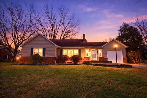 14648 N Il Highway 37, Mount Vernon, IL, 62864-7899 | Card Image