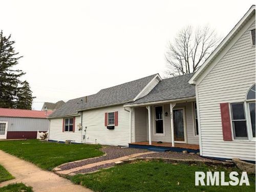 255 E Lincoln St, Greenview, IL, 62642-9626 | Card Image