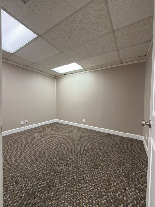 8-13740 N Research Boulevard, Austin, TX, 78750 | Card Image