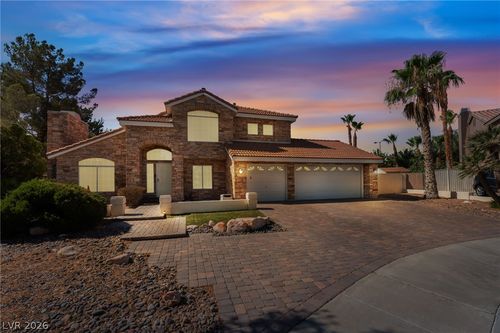 2000 White Falls St, Las Vegas, NV, 89128-6750 | Card Image