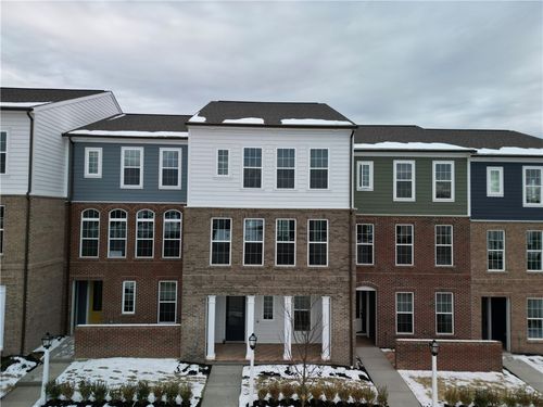 405 Ramsgate Rd, Cranberry Twp, PA, 16066-5727 | Card Image