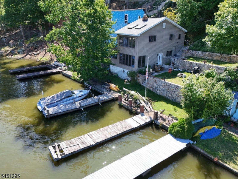 Residential in Hopatcong Boro 3