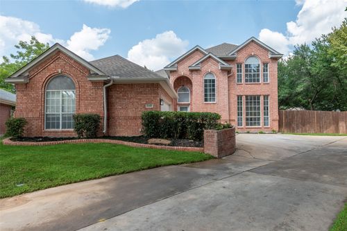 3107 Watercress Cir, Arlington, TX, 76012-2140 | Card Image