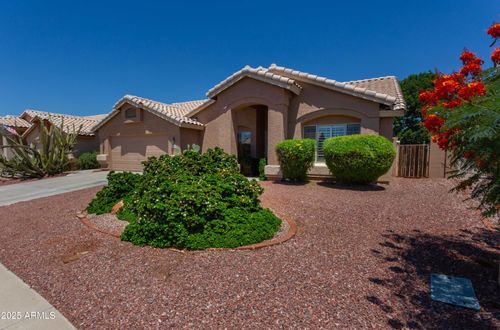 8526 W Port Au Prince Ln, Peoria, AZ, 85381-3538 | Card Image